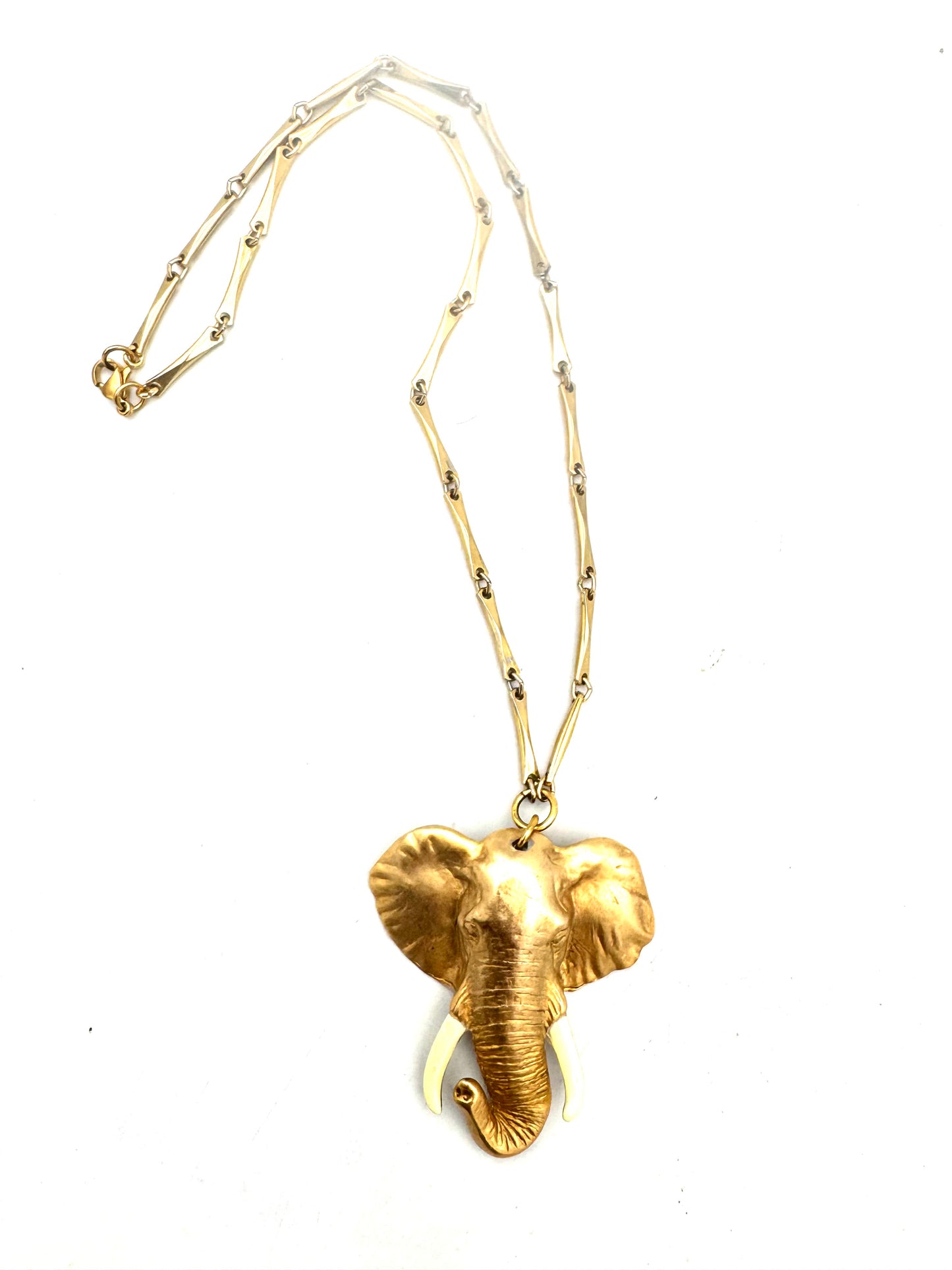 Bama Tusk