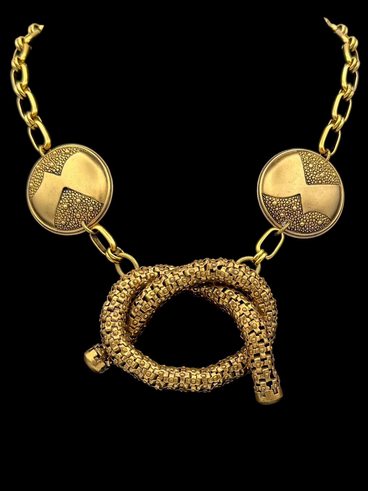 Sculptural Knot